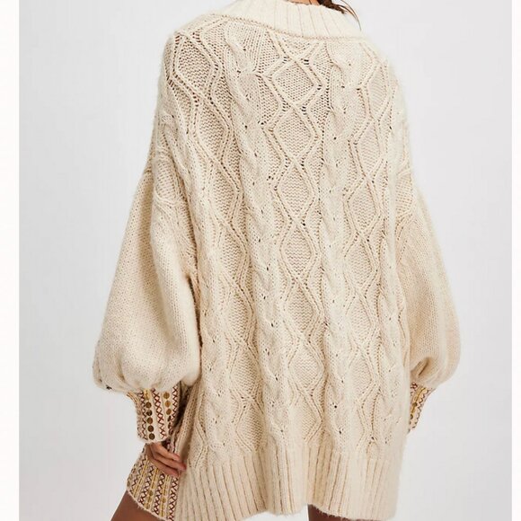 NWT Free People Gilded Cable Embellished Sweater Tunic Ivory Cream - Picture 3 of 9
